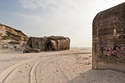 Deutsche Bunker des Atlantikwalls (Zweiter Weltkrieg) am Strand von Lökken, Nordjütland, Dänemark