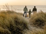 Familienmoment in Blavand – gemeinsame Zeit zwischen Dünen und endloser Nordsee