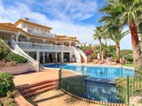 Villa Malaga 526-2875446