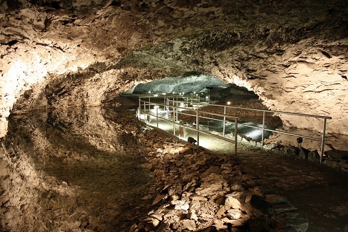 Neptungrotte in Barbarossahöhle Rottleben