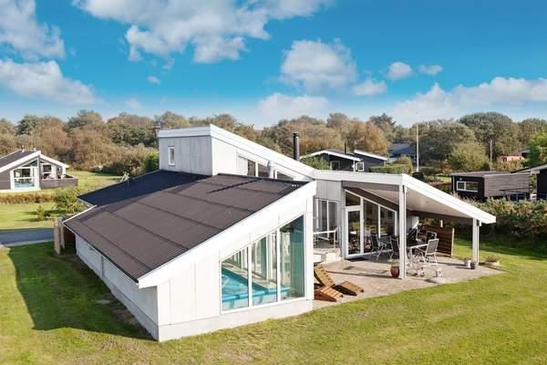 Ferienhaus Danemark Mit Pool Und Meerblick Wahlen Sie Unter 332 Ferienhausern Feline Holidays
