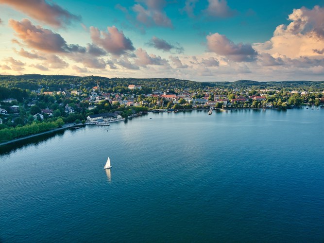 Luftaufnahme der Stadt Starnberg am Starnberger See