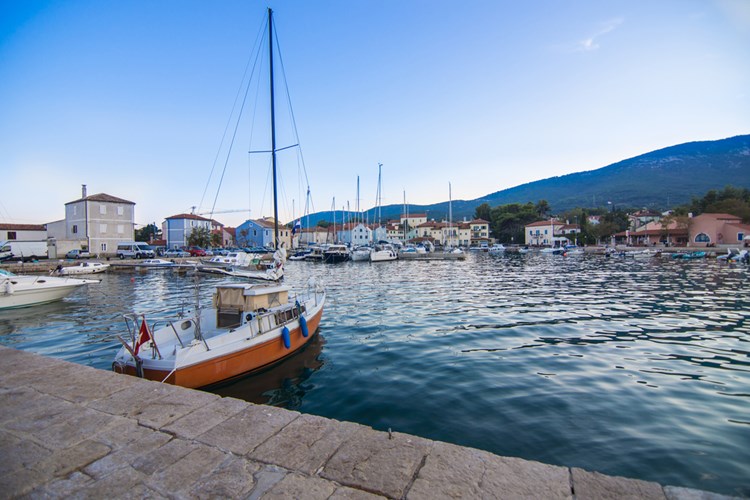 Stadt Nezerine auf Mali Losinj