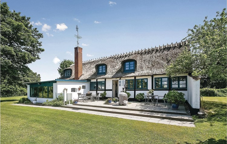 Unterkunft Mön 090-08017