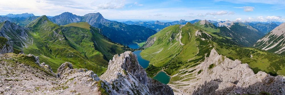 Blick von der Lachenspitze in Richtung Traualpsee und Vilsalpsee, Tirol