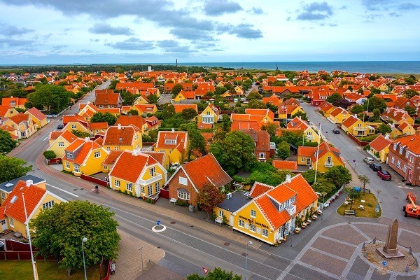 Luftaufnahme der dänischen Stadt Skagen