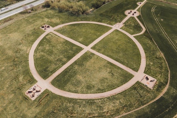 Luftaufnahme von der Wikinger-Ringburg Borgring