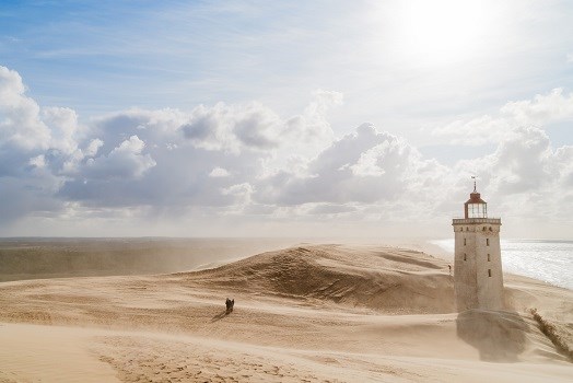 Sandsturm um Rubjerg Knude Leuchtturm