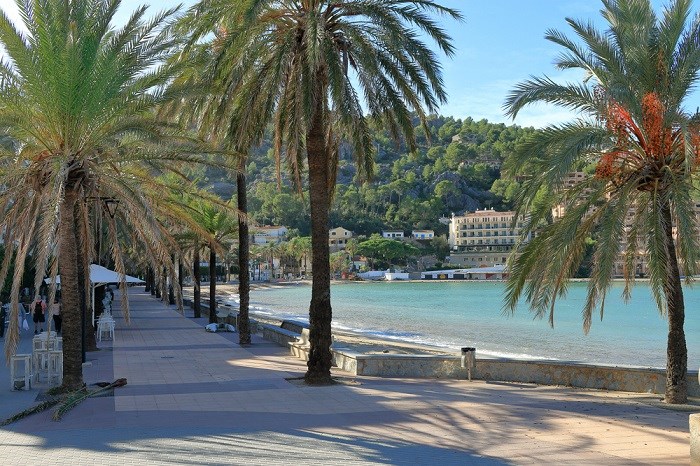 Promenade der Stadt Palma de Mallorca in der Nebensaison