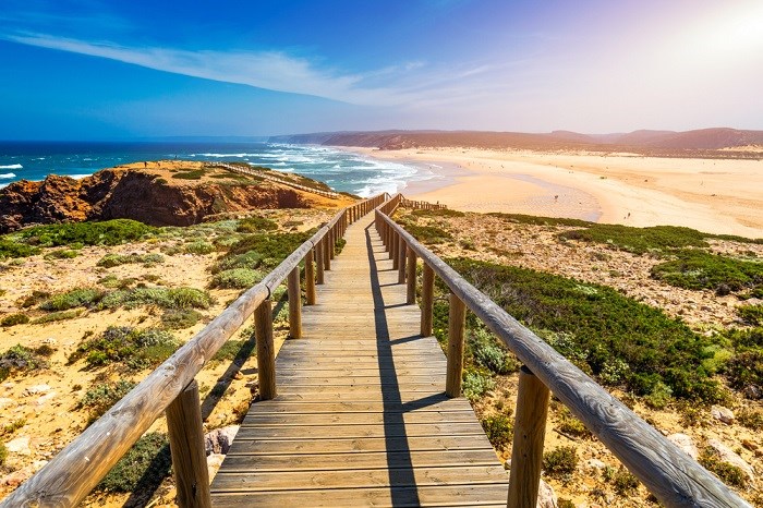 Weg zum Bordeira-Strand, Algarve