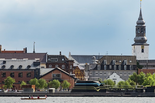 Das Hafengebiet von  Aalborg, Nordjütland