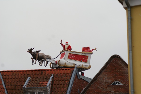 Der fliegende Weihnachtsmann in Tondern