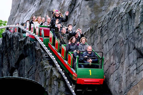 Die historische Holzachterbahn im Tivoli