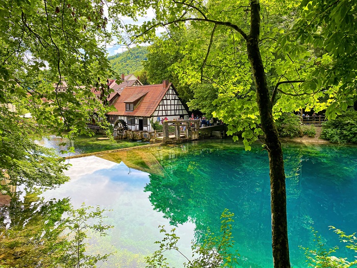 See Blautopf in Blaubeuren