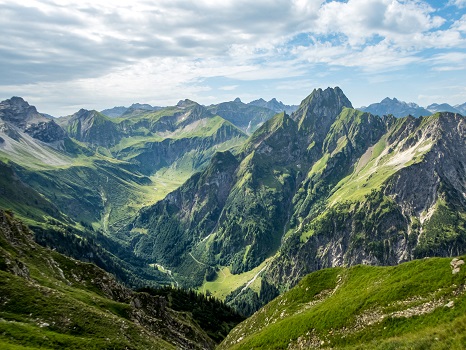 Traumhafte Panoramawanderung vom Nebelhorn, Allgäu