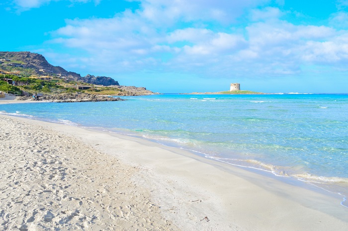 Strand von La Pelosa auf der Halbinsel Sintino