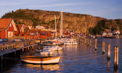 Hübsches Dorf an der schwedischen Westküste