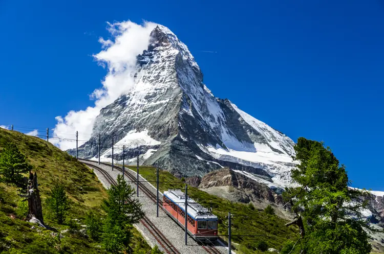 Schweiz_Depositphotos_22903846_S