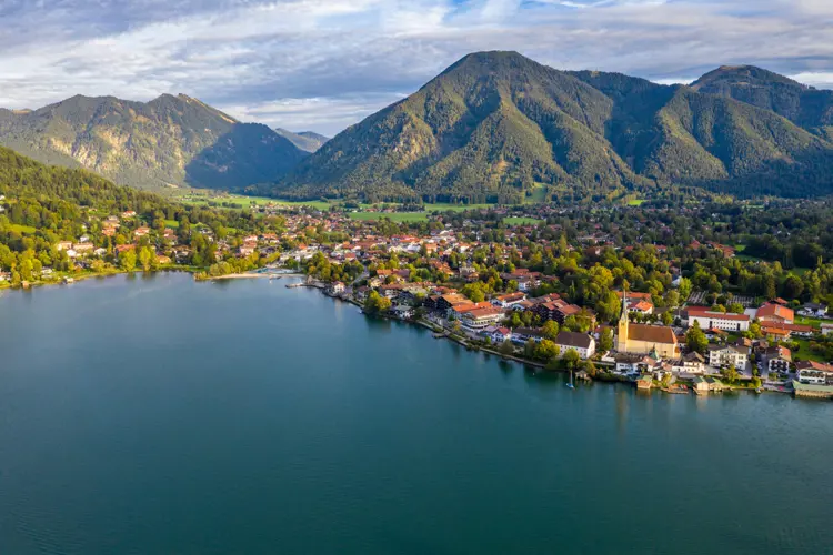 Tegernsee_Depositphotos_334299568_S