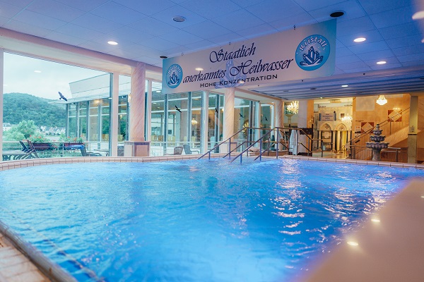 Innenbereich der Kristall Therme Bad Hönningen