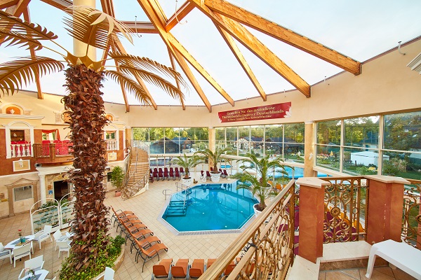 Innenbereich der Kristall Therme Seelze