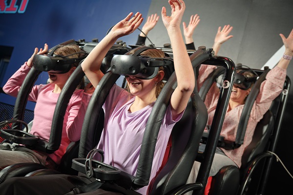 Virtuelle Achterbahnfahrt im Virtual Coaster im Universe